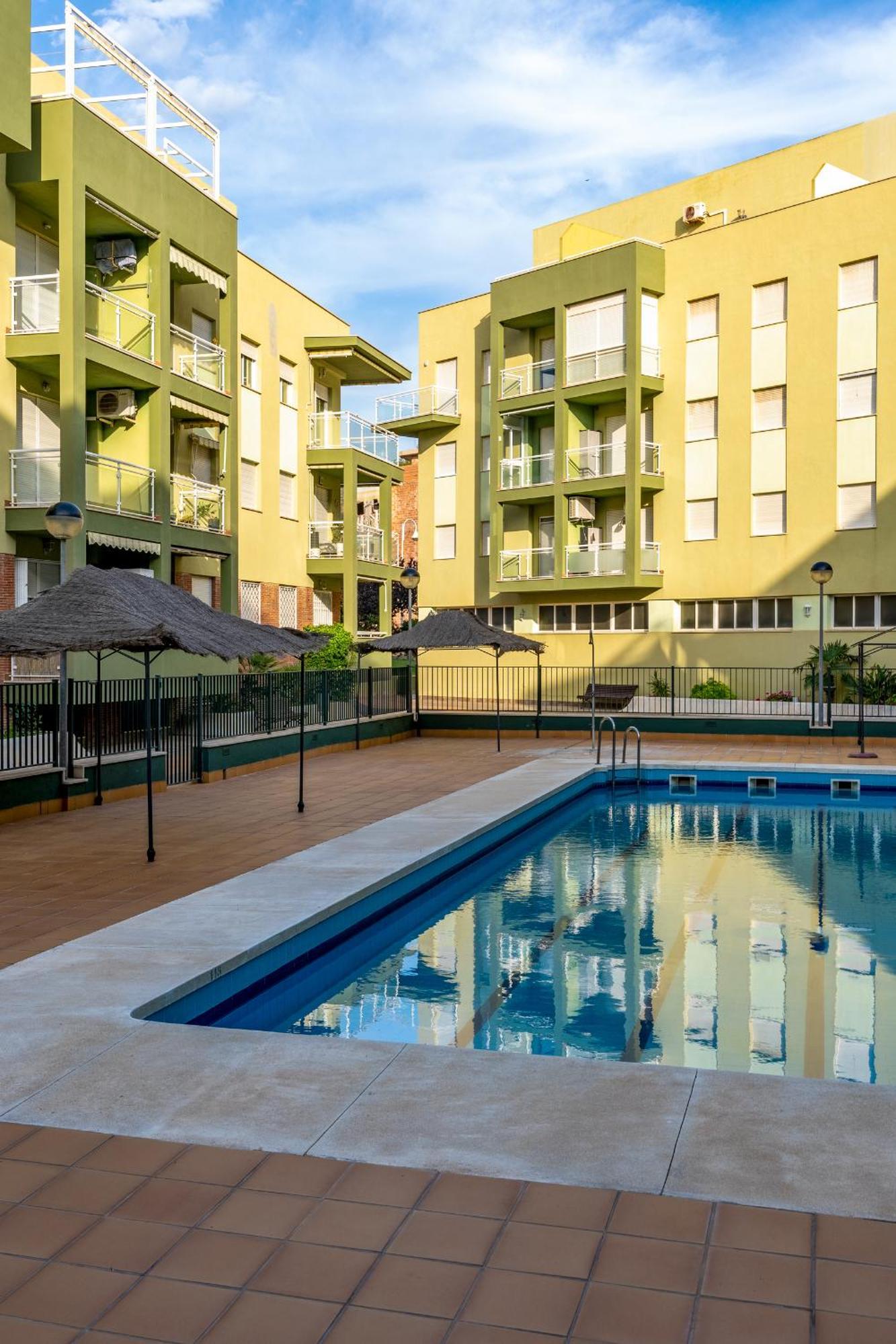 Bonito Apartamento En La Playa Con Piscina トレヌエバ エクステリア 写真